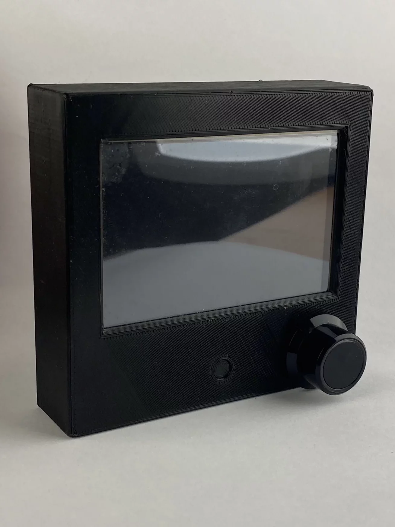 display case black
